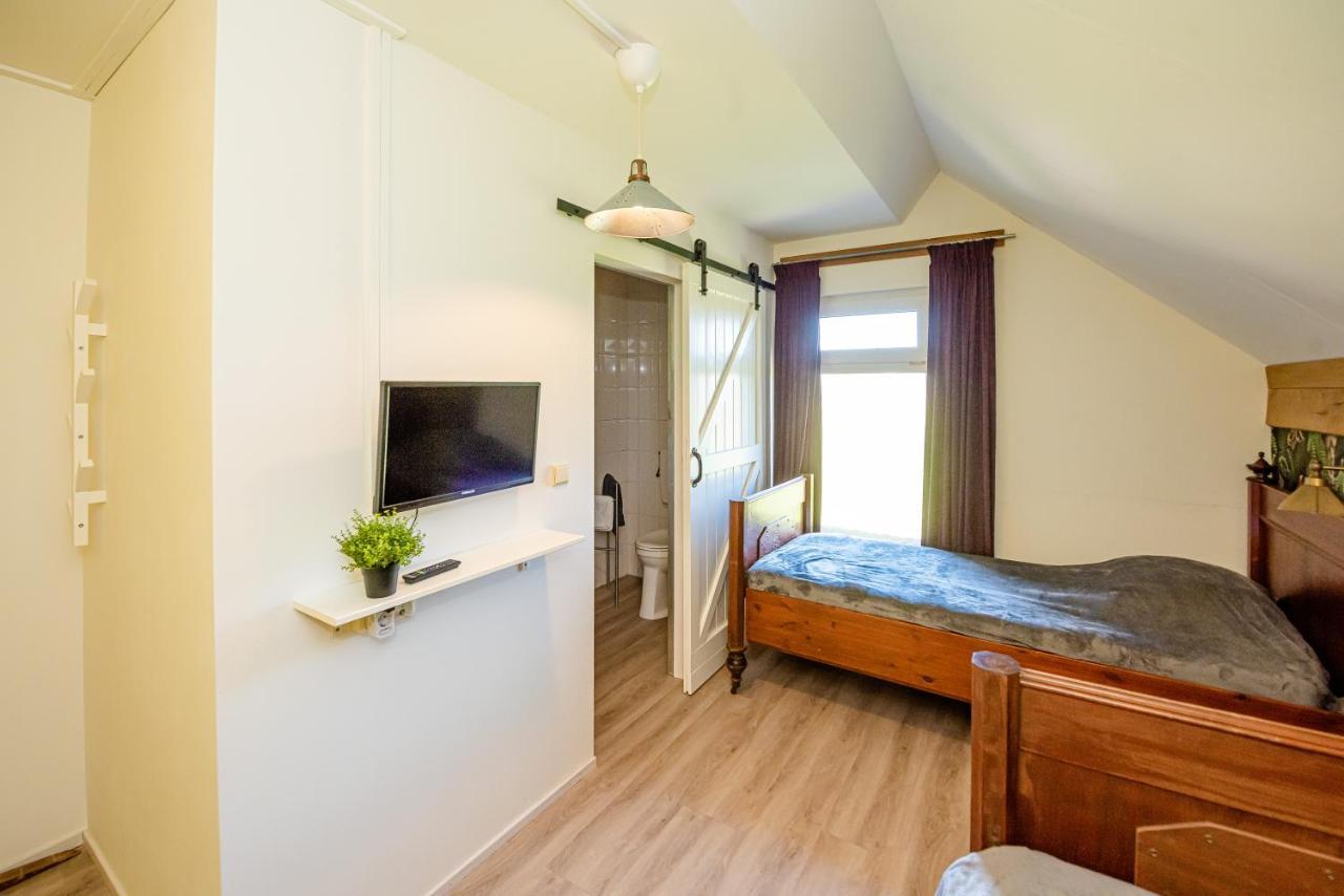 Bed & Breakfast Ohe En Laak Exterior photo
